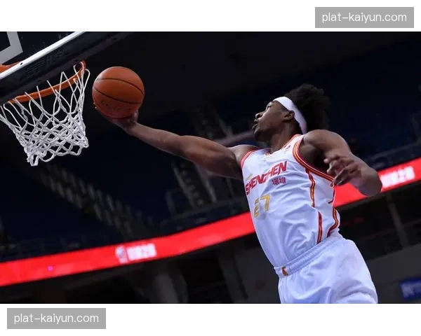 深圳马可波罗九连胜强势反弹 史密斯绝杀展现关键球能力